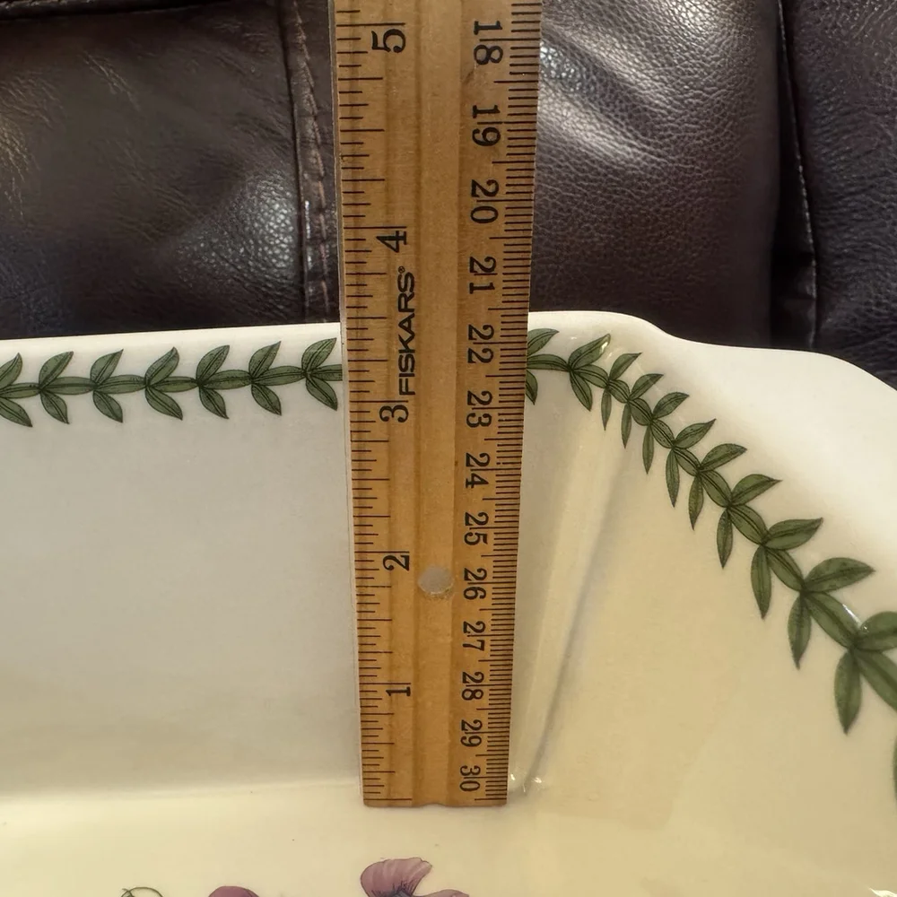 Portmeirion Botanic Garden Porcelain Meatloaf Dish 12 x 5.5” Sweet Pea